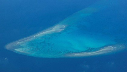 菲律宾一错再错！要和中方硬碰硬，解放军官宣惊动世界，马科斯闯下大祸