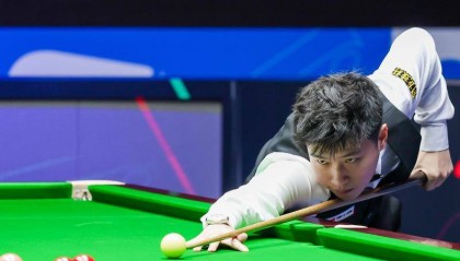 斯诺克西安大奖赛：丁俊晖晋级 赵心童与特鲁姆普出局