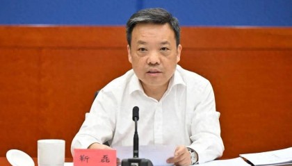 广东省委常委、深圳市委书记靳磊，补选为深圳市人大代表；今年3月跨省履新，曾任德阳市委书记、四川省委政法委书记、省委组织部部长等职