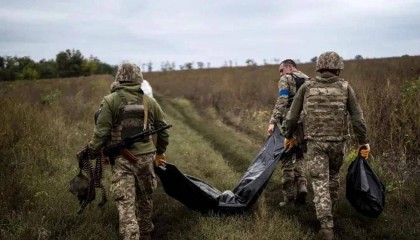 乌克兰传来重大噩耗！泽连斯基一声令下，6万人连夜逃跑，局势生变