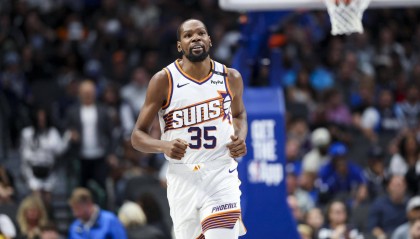 NBA开赛不到3周就遇球星伤病潮：杜兰特、锡安、莫兰特、东契奇等都伤了