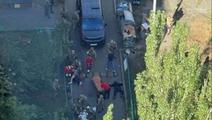 泽连斯基气得七窍生烟！乌克兰2大特工组织火并，到底犯了哪门子毛病？发生了什么？