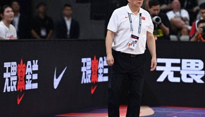 中国女篮主帅强硬回应：希望日本队别无能