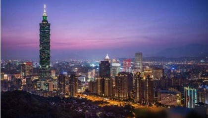 重磅消息！赖清德突然宣布，台湾地区放弃“反攻”，从此不打过来了？