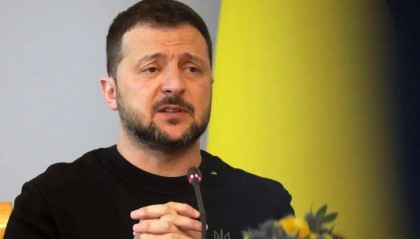 俄军大规模袭击，乌克兰首都被袭击后，泽连斯基态度反转，主动向中国求援，外交部表态了