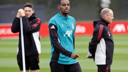 伊萨克的首秀：数据透视与战术解析，利物浦迎战马竞的精彩对决