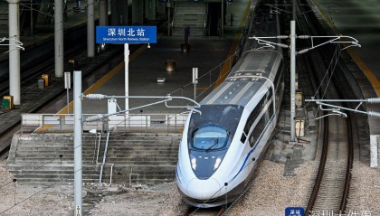 下月起深圳北至长沙南开行整点快车，到太原高铁动卧夕发朝至