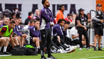 曼联主帅阿莫林帅位告急：为何他仍不是下课头号热门？