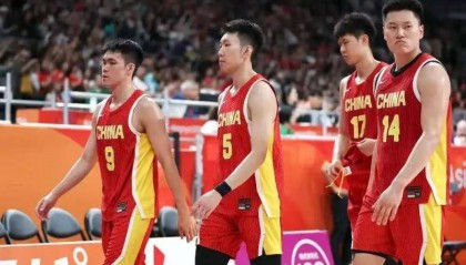 亚运会丨中国男篮回国就地解散 全队上下都需写总结