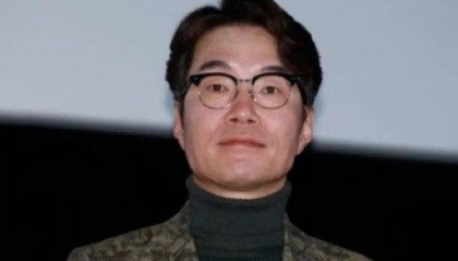 55岁男演员被发现在车内去世，此前因酒驾被逮捕，曾出演《请回答1988》《素媛》