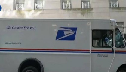 美政府“停摆”持续,联邦雇员被迫搞起了副业:送快递、帮忙遛狗