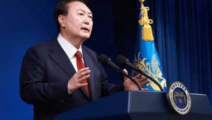 难怪尹锡悦不慌不忙！背后“靠山”浮出水面，朝鲜果断送上“大礼”