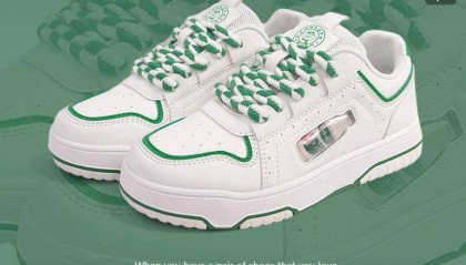 娃哈哈集团回应AD钙奶鞋走红称已终止授权！仍有网店在卖