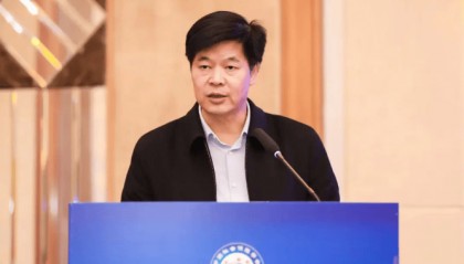 民盟中央副主席谈养老制度公平性：养老金不是为高收入者“锦上添花” 是为低收入者“雪中送炭”