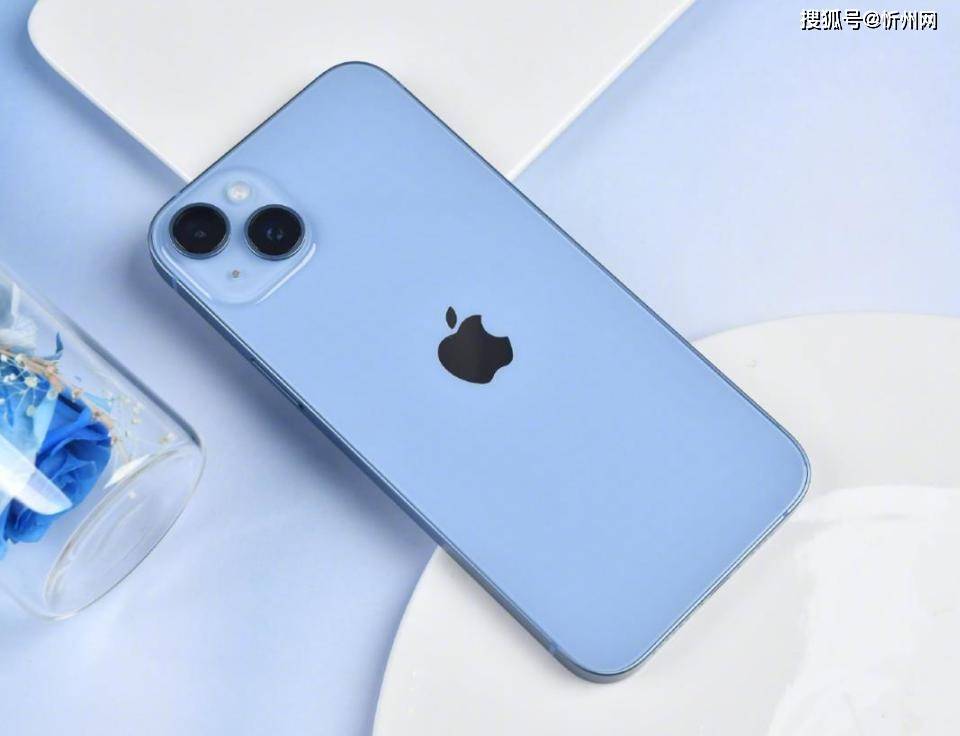 iPhone 14价格大跳水，256GB低至3799元，依旧值得买，A15芯片+IP68