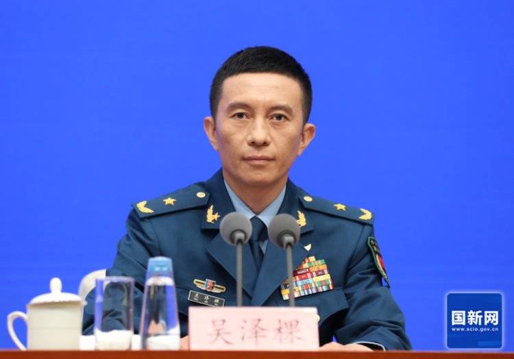 阅兵式所有参阅装备有三大特点，均为国产现役主战装备