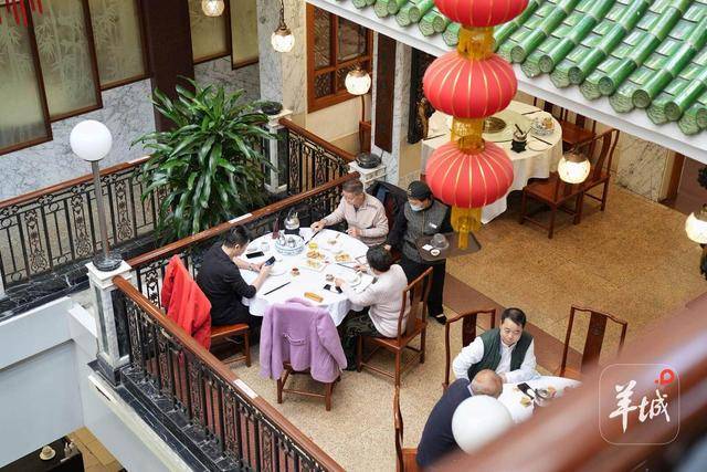市民热议广州早茶立法：茶位点收？预制点算？技艺点传？｜茶楼·城事开讲