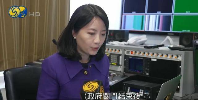 美政府“停摆”持续,联邦雇员被迫搞起了副业:送快递、帮忙遛狗